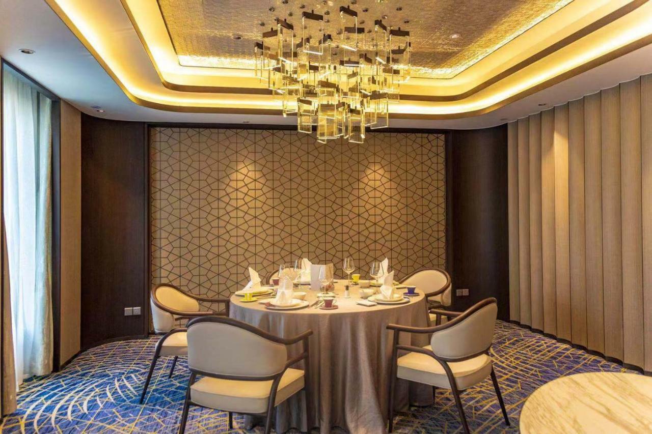 Radisson Collection Hotel, Yangtze Shanghai Eksteriør billede